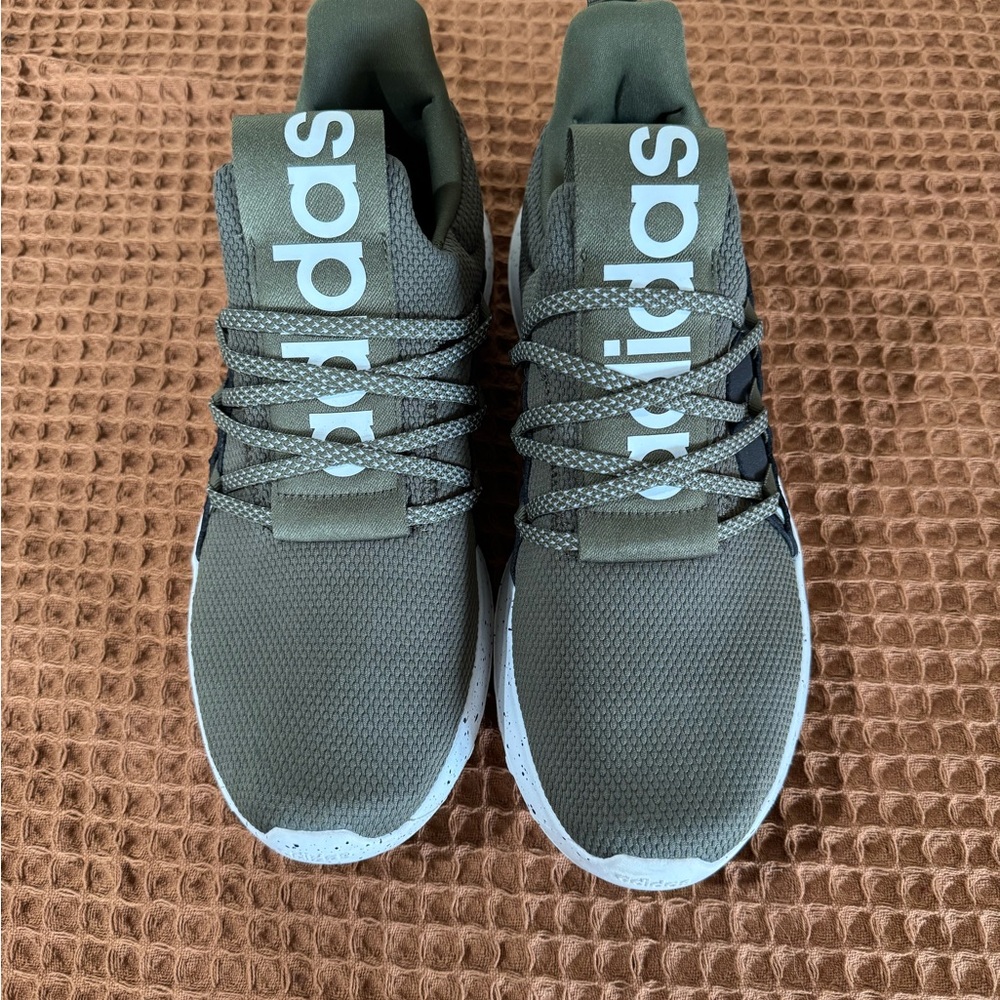 Adidas Cloudfoam Athletic Shoes
